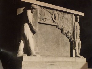 Chalon Monument à la mémoire des agents SNCF.1